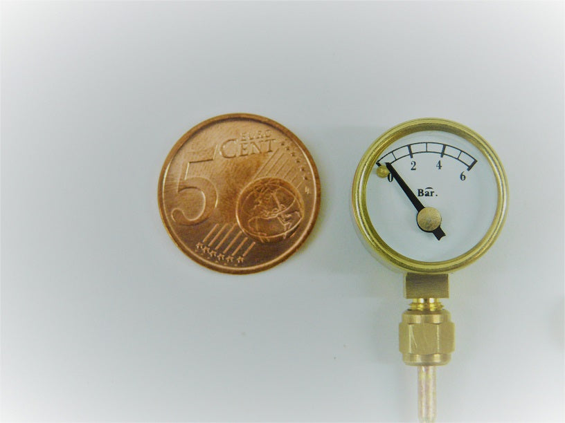 Manometer 0–6 bar Ø 19 mm – Messinggehäuse, Anschluss M5×0,5