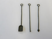 Kohleschaufel und Schürhaken -Set, Messingguss, brüniert